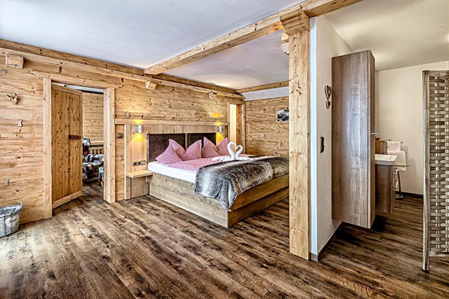 Almhotel Gruensteinblick เคอนิกเซ ภายนอก รูปภาพ